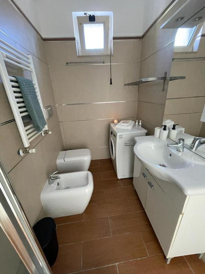 The Sea House Apartment Fiumicino Luaran gambar