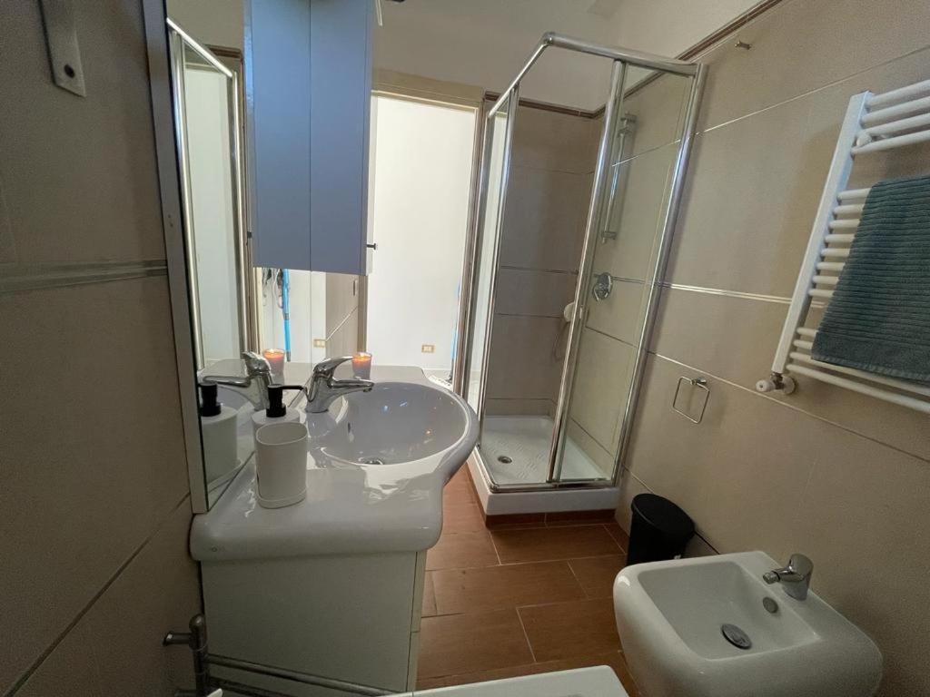 The Sea House Apartment Fiumicino Luaran gambar